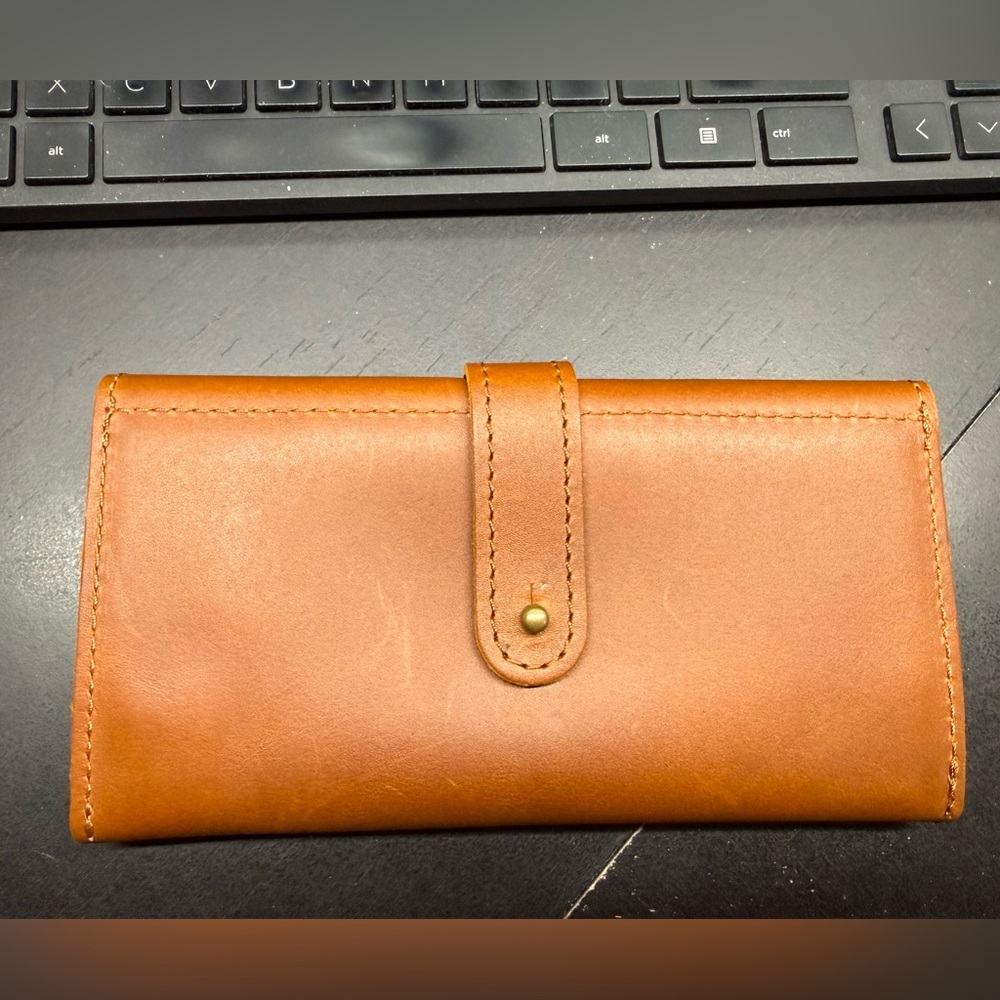 Portland Leather Goods Trifold Wallet in honey